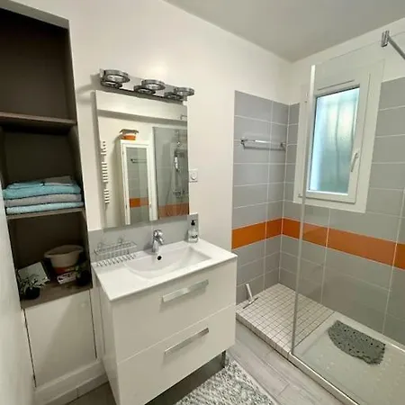 Апартаменты Appart Cosy, Grande Terrasse Arboree, A Proximite Du Centre-ville
